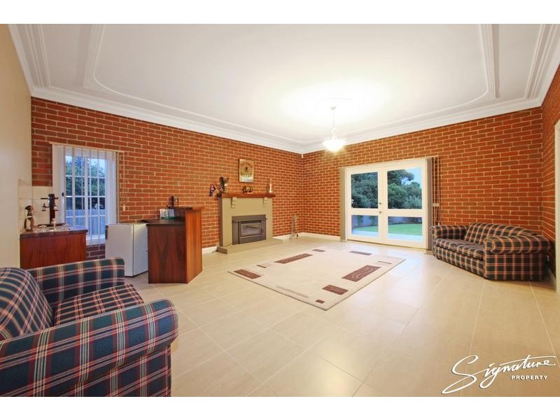 326 Hallam North Road, Lysterfield South VIC 3156