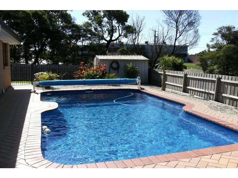 64 Valleyview Drive, Rowville VIC 3178