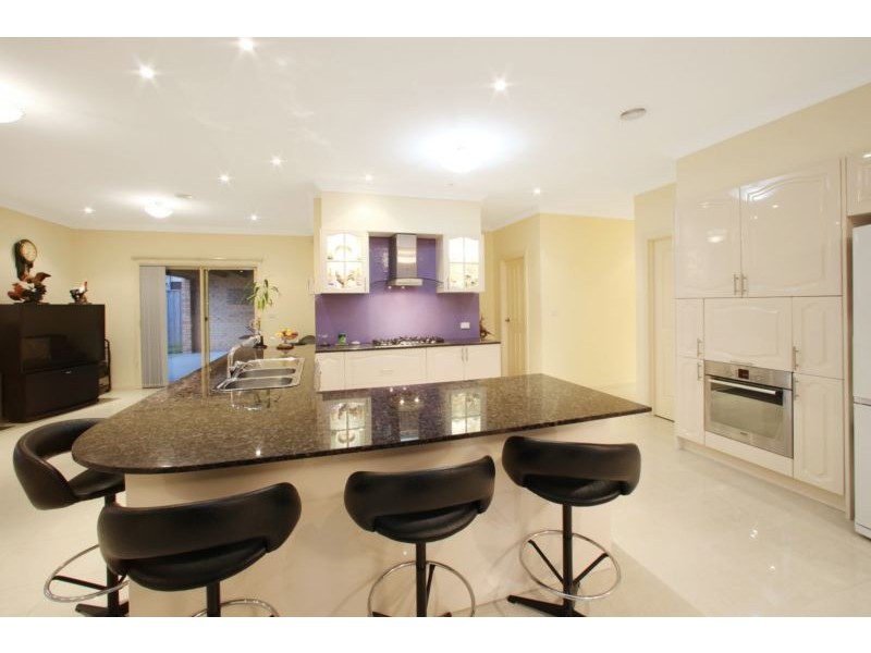 86 Grange Drive, Lysterfield VIC 3156