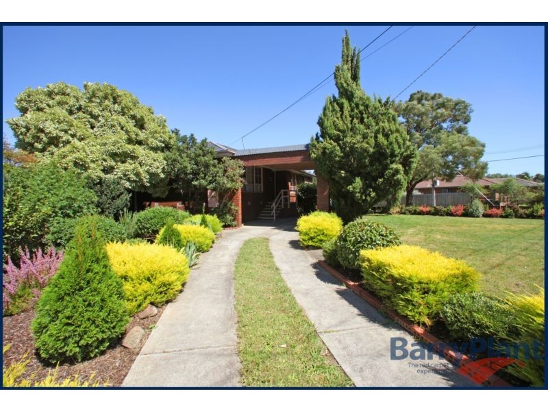 24 Michele Drive, Scoresby VIC 3179