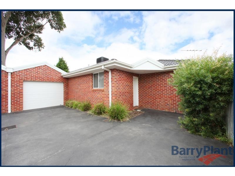 2/32 Tamboon Drive, Rowville VIC 3178