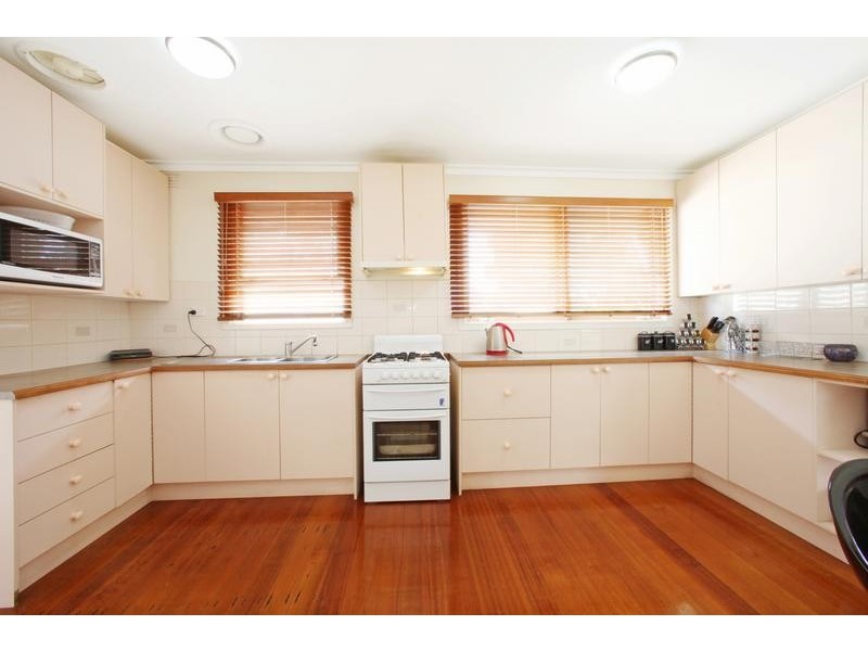 1/88 Fonteyn Drive, Wantirna South VIC 3152