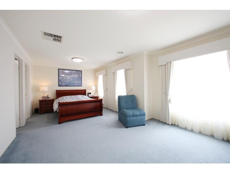 34 Lambourne Avenue, Rowville VIC 3178