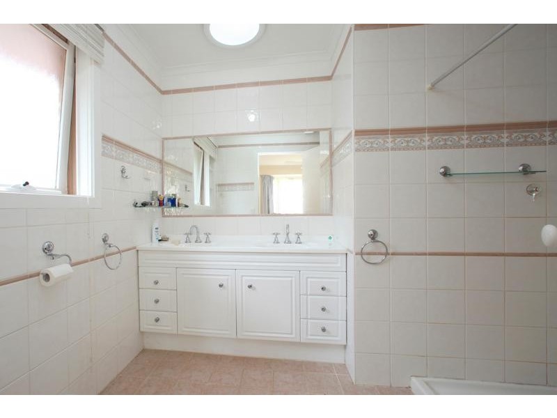 12 Goulburn Drive, Rowville VIC 3178