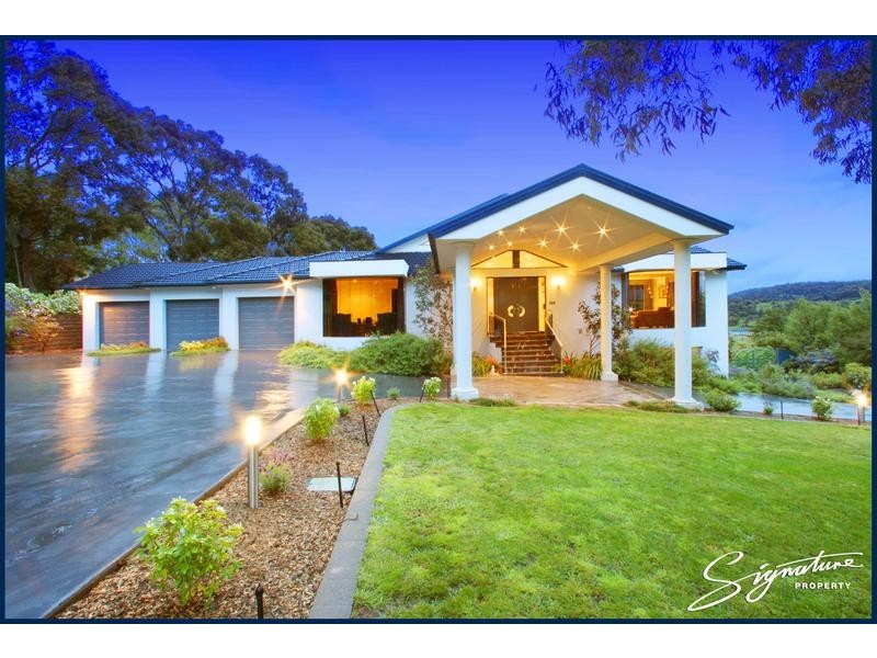 309 Hallam North Road, Lysterfield South VIC 3156