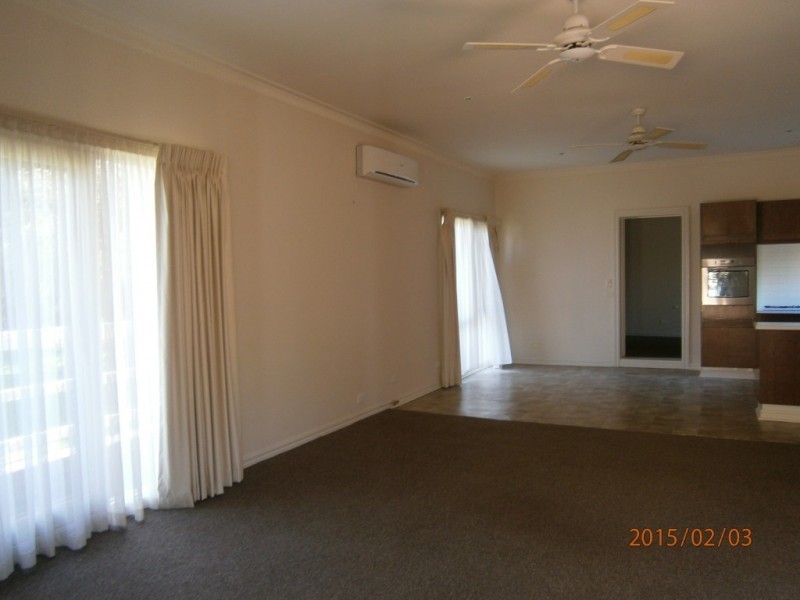 5 Le John Street, Rowville VIC 3178