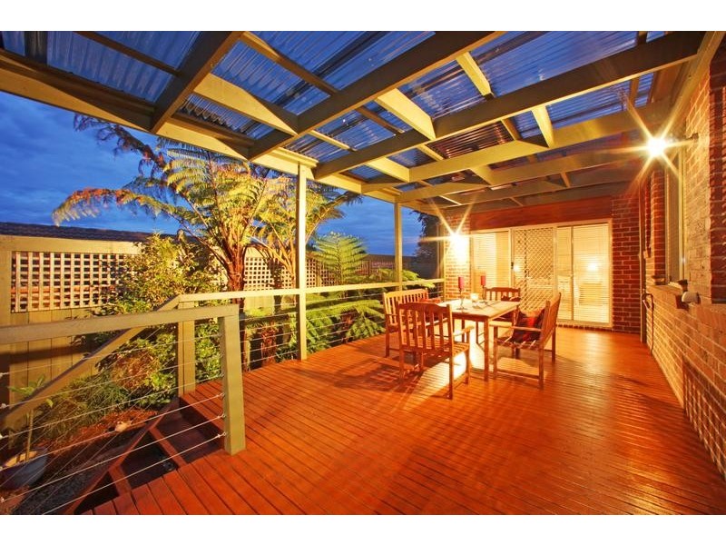 64 Buckingham Drive, Rowville VIC 3178