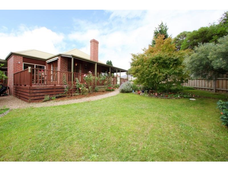 64 Buckingham Drive, Rowville VIC 3178