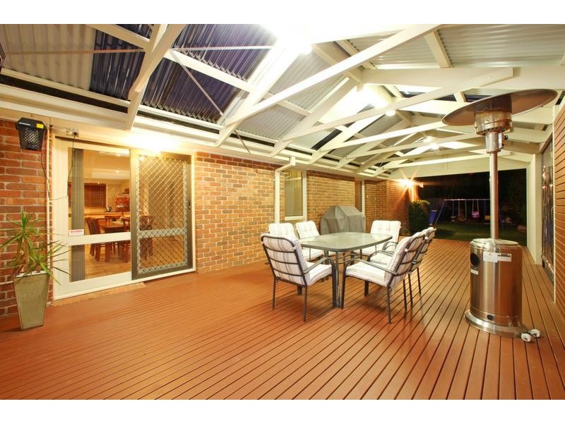 9 Saunders Close, Lysterfield VIC 3156