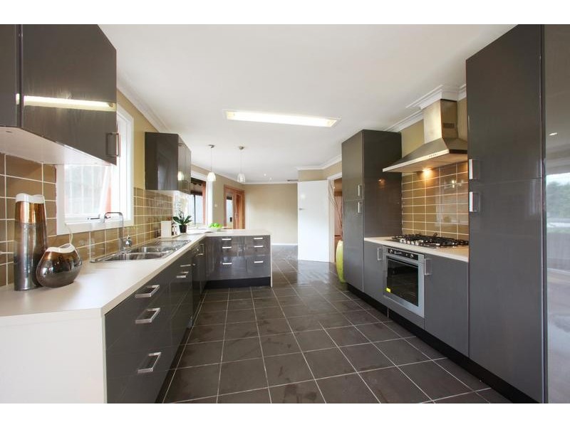 28 Seebeck Road, Rowville VIC 3178
