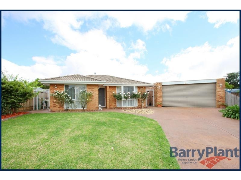 11 Stephanie Close, Ferntree Gully VIC 3156