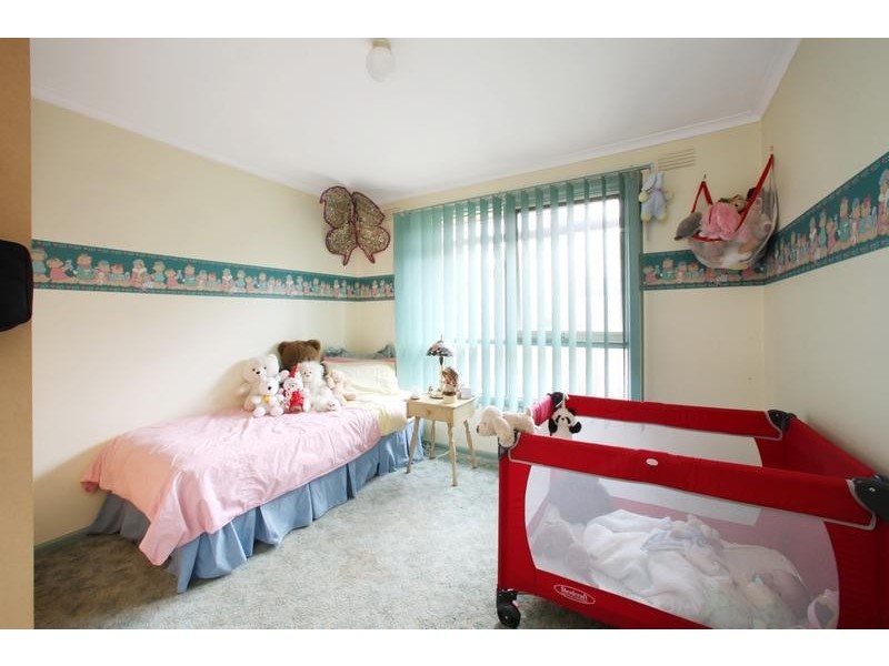 23 Holme Road, Ferntree Gully VIC 3156