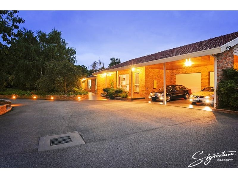 330 Hallam North Road, Lysterfield South VIC 3156