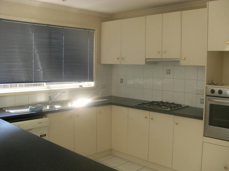 House4/148 Waradgery Drive, Rowville VIC 3178