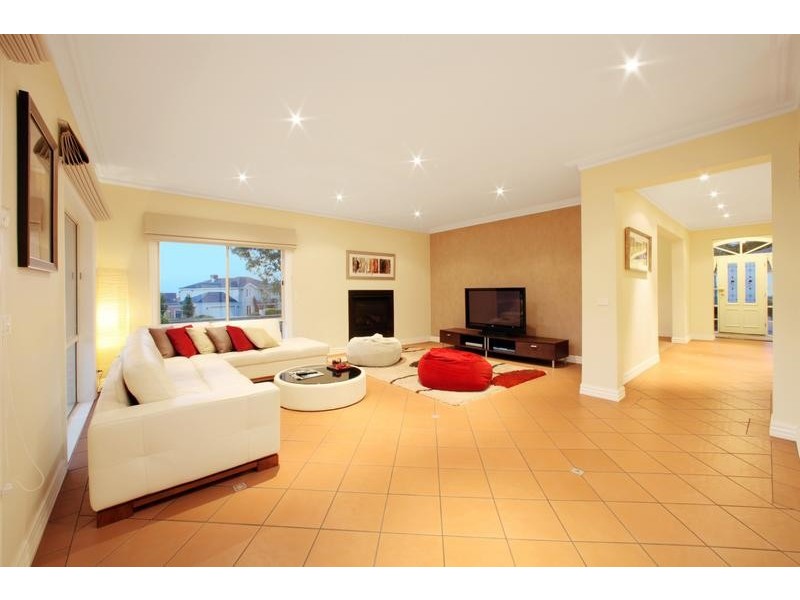 5 Sunrise Court, Lysterfield VIC 3156