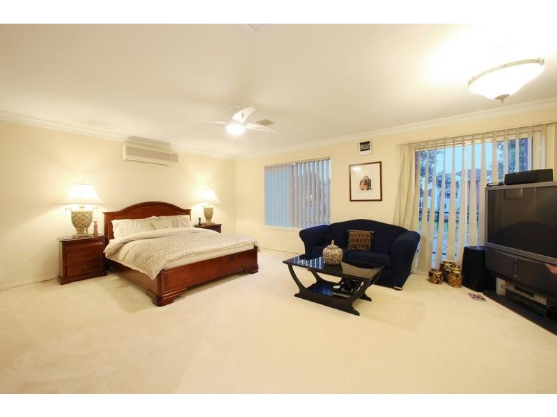 196 Karoo Road, Rowville VIC 3178