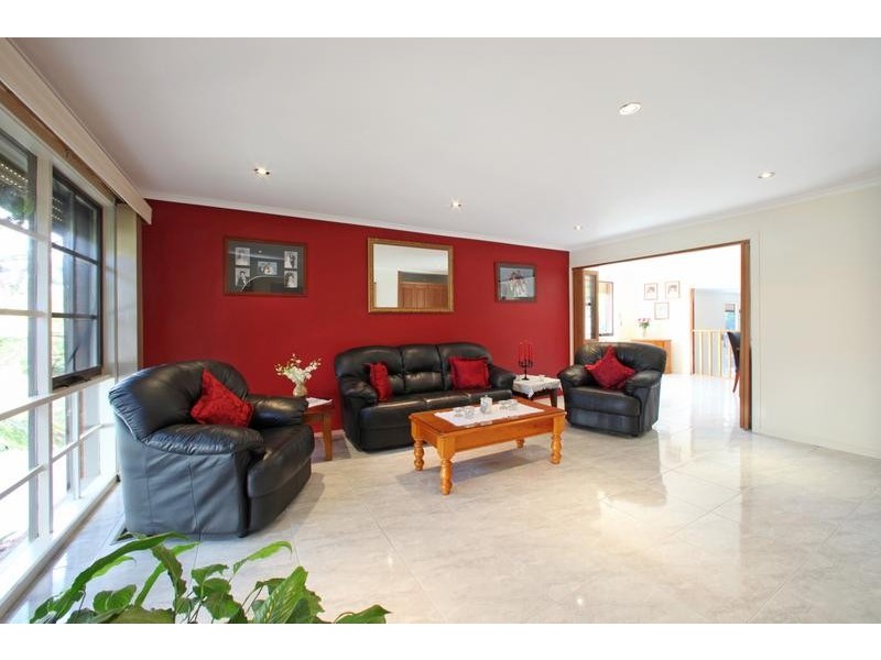 11 Beatrice Place, Ferntree Gully VIC 3156