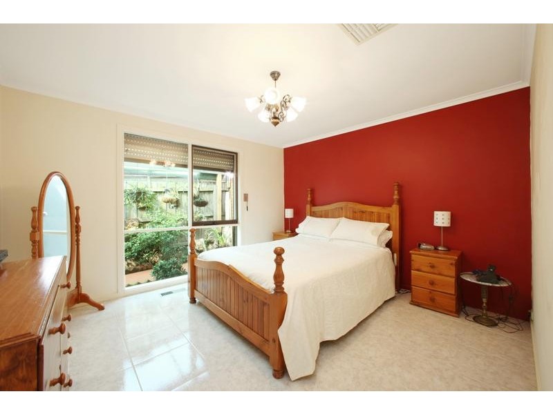 11 Beatrice Place, Ferntree Gully VIC 3156