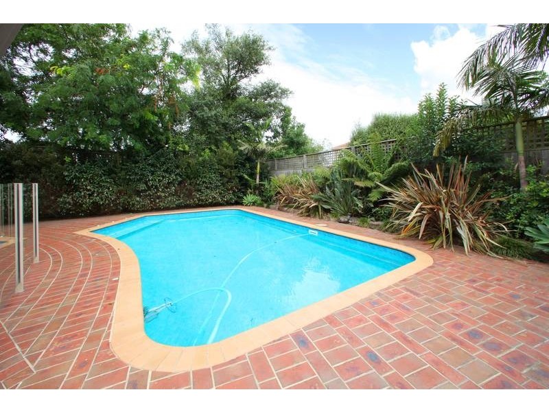 123 Dandelion Drive, Rowville VIC 3178