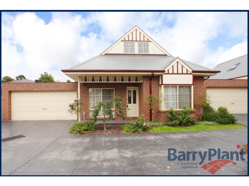 2/4 Austin Street, Ferntree Gully VIC 3156