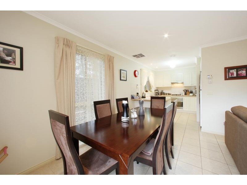 2/4 Austin Street, Ferntree Gully VIC 3156