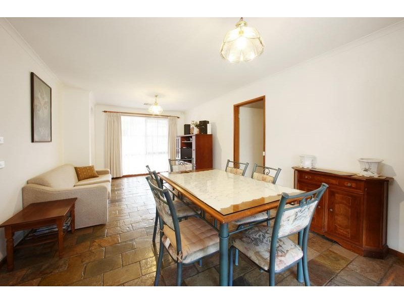 35 Laanecoorie Drive, Lysterfield VIC 3156