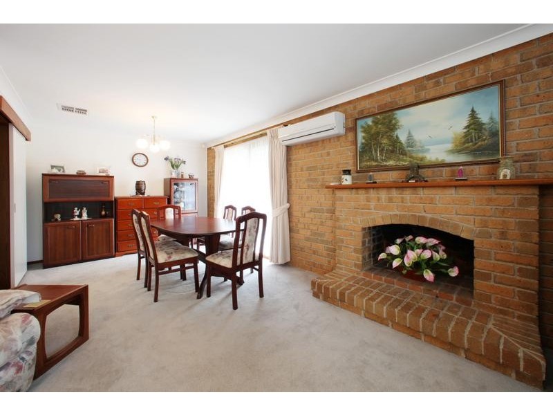 35 Laanecoorie Drive, Lysterfield VIC 3156