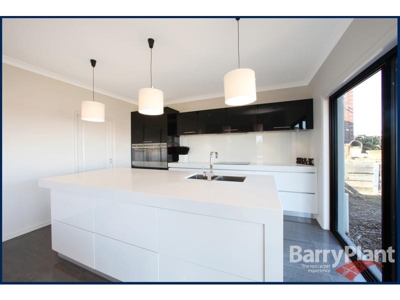 44 Viewgrand Rise, Lysterfield VIC 3156