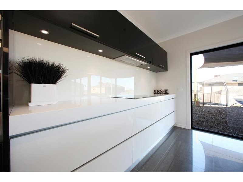 44 Viewgrand Rise, Lysterfield VIC 3156