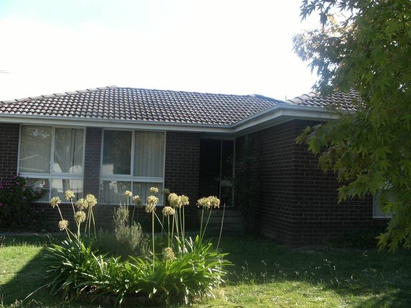 4 Tunbridge Way, Ferntree Gully VIC 3156