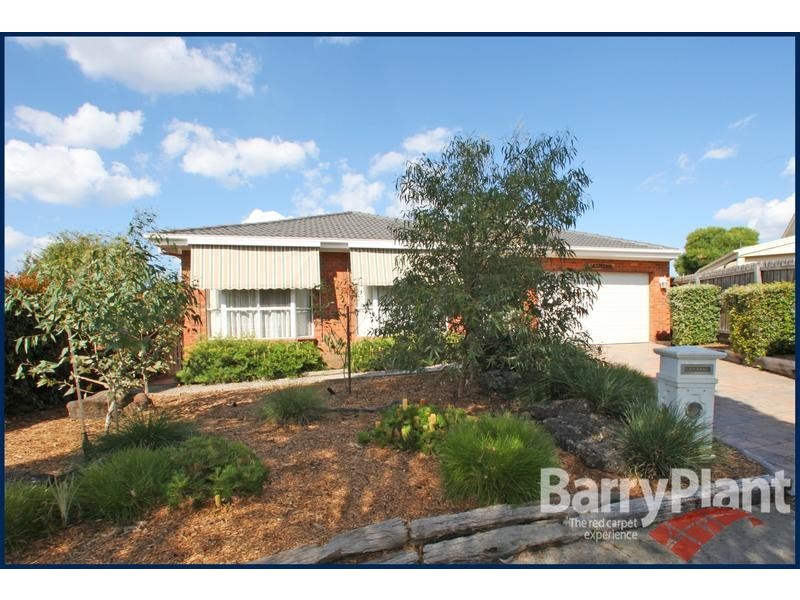 5 Barwon Court, Rowville VIC 3178