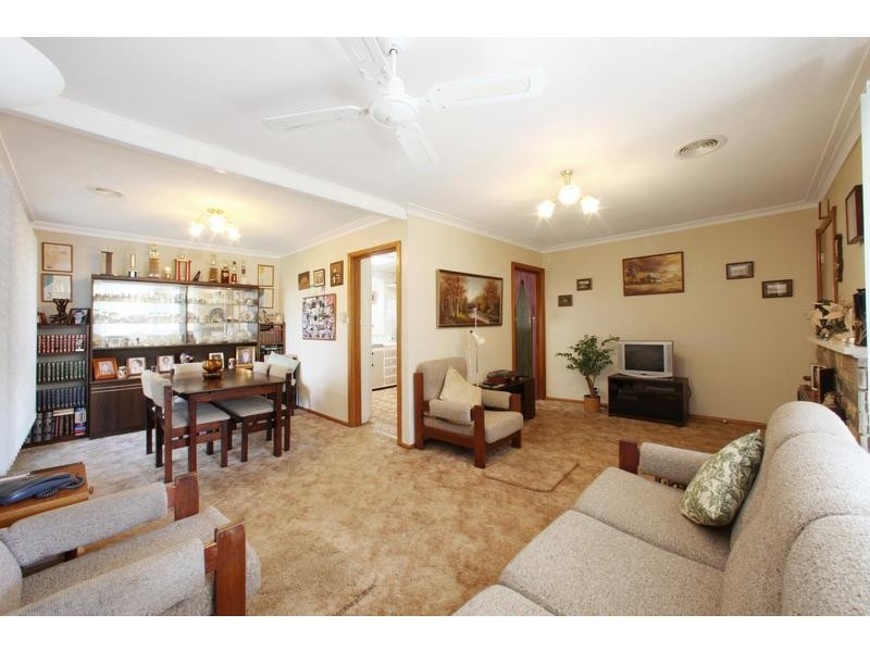 62 Kevin Avenue, Ferntree Gully VIC 3156