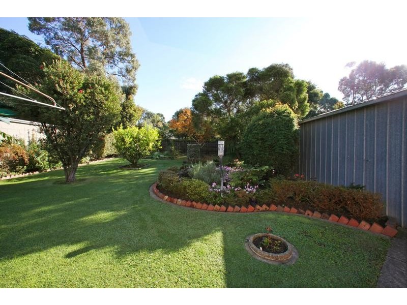 62 Kevin Avenue, Ferntree Gully VIC 3156