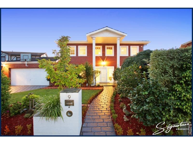 9 Nagle Court, Rowville VIC 3178
