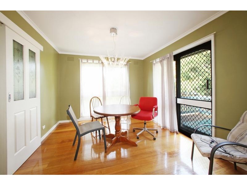 21 Debra Street, Rowville VIC 3178