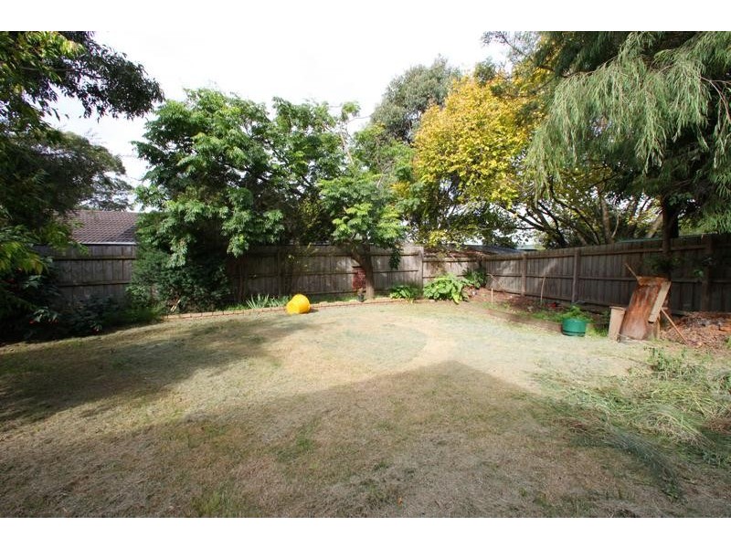 21 Debra Street, Rowville VIC 3178