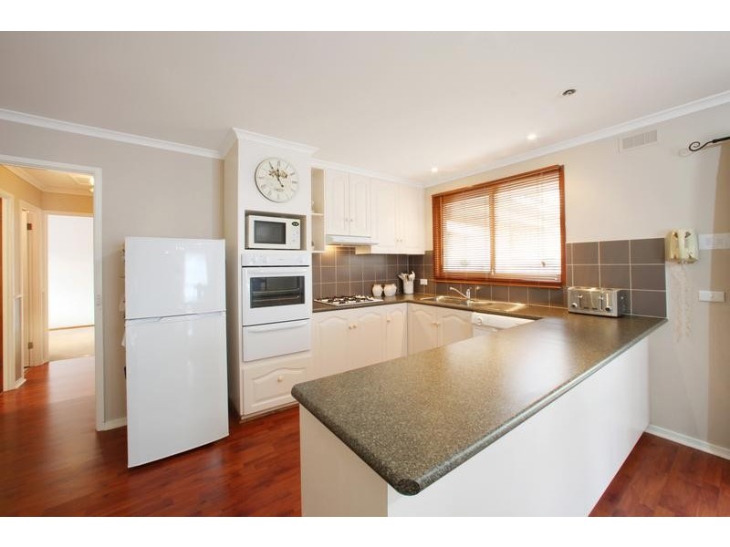 36 Burchall Crescent, Rowville VIC 3178