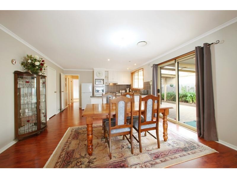 36 Burchall Crescent, Rowville VIC 3178