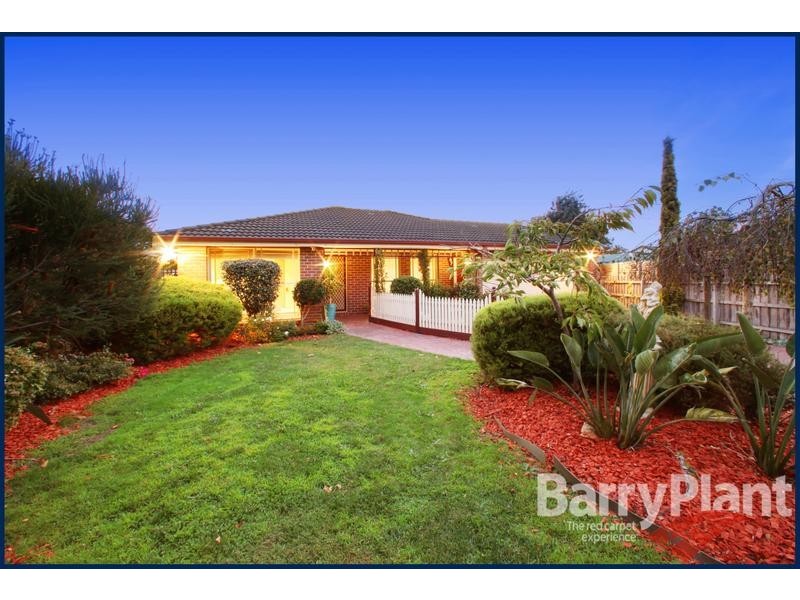 16 Moama Place, Rowville VIC 3178