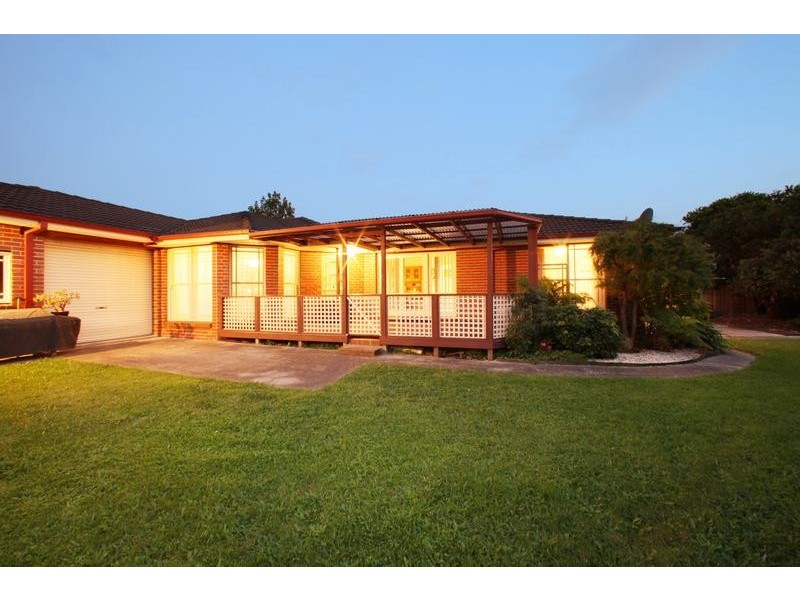 16 Moama Place, Rowville VIC 3178