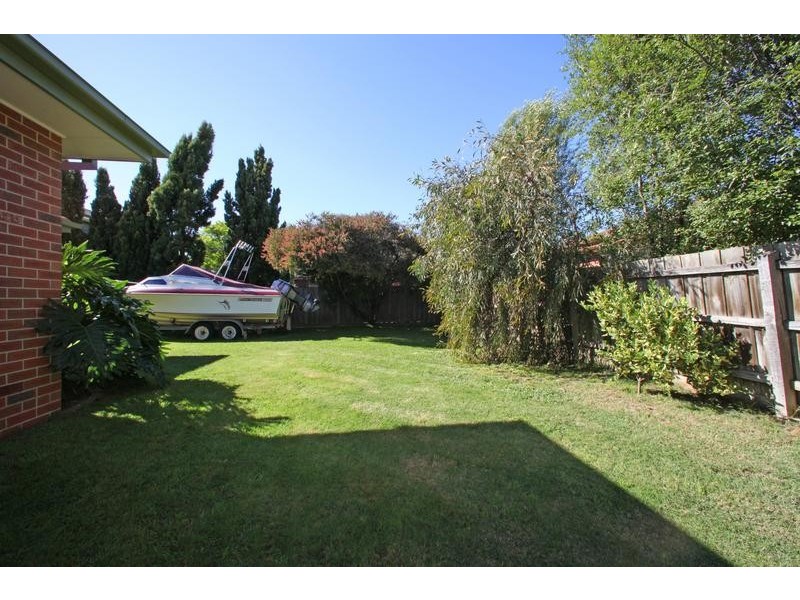 52 Clauscen Drive, Rowville VIC 3178
