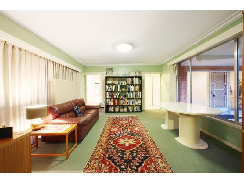 8 McKay Road, Rowville VIC 3178