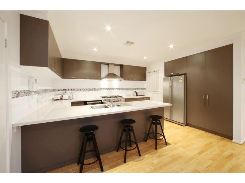 10 Treerise Boulevard, Ferntree Gully VIC 3156