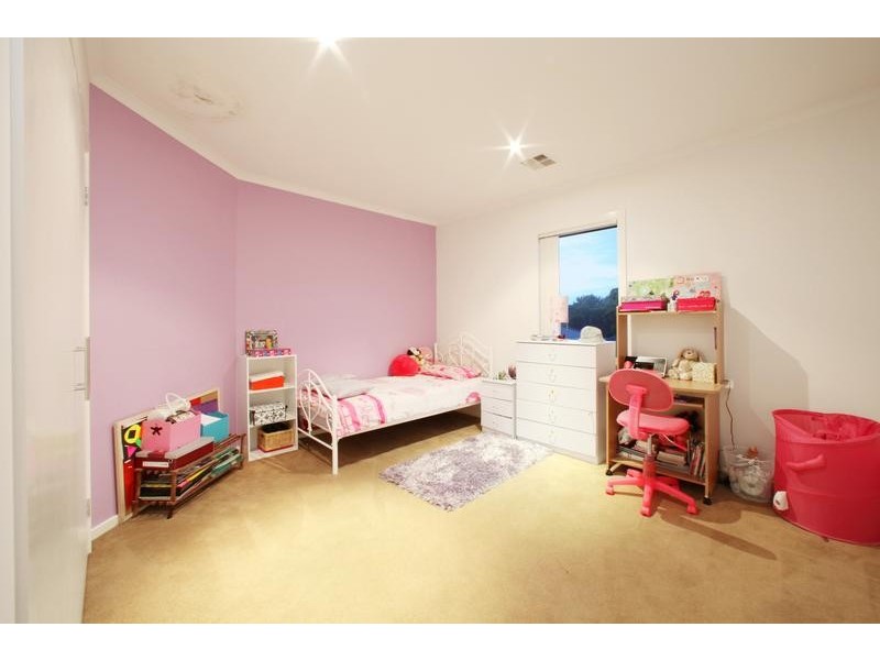 10 Treerise Boulevard, Ferntree Gully VIC 3156