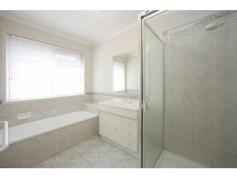 7 Aimee Place, Rowville VIC 3178