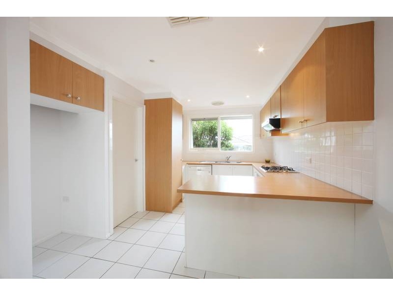 1/32 Tamboon Drive, Rowville VIC 3178