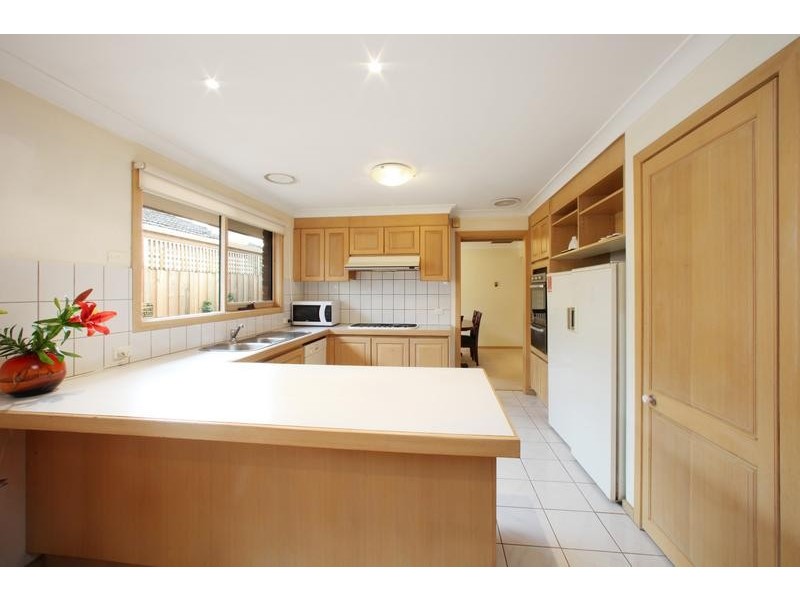 7 Bellfield Drive, Lysterfield VIC 3156