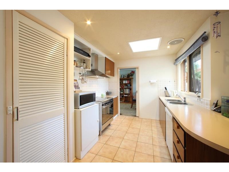 97 Berrabri Drive, Scoresby VIC 3179