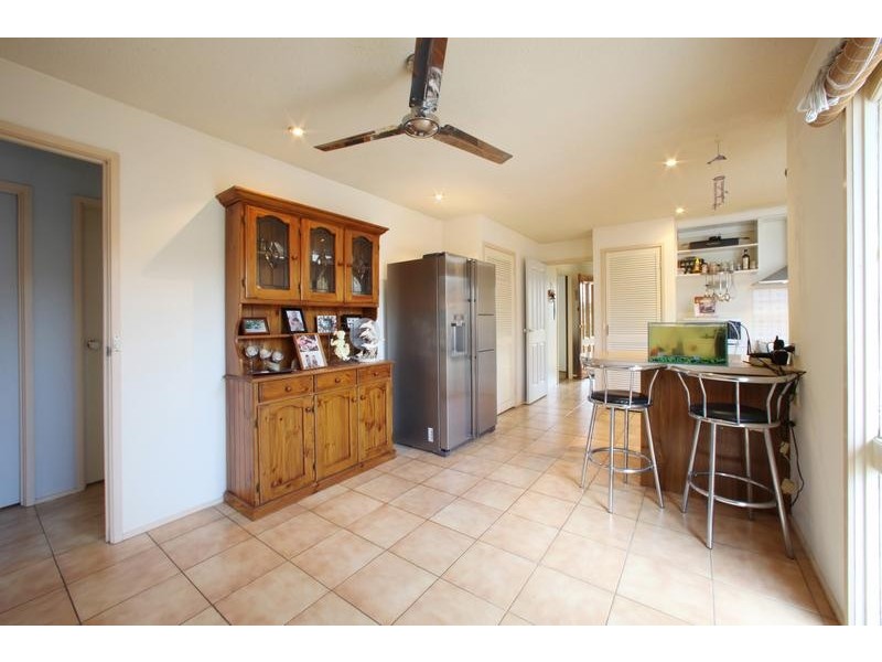 97 Berrabri Drive, Scoresby VIC 3179