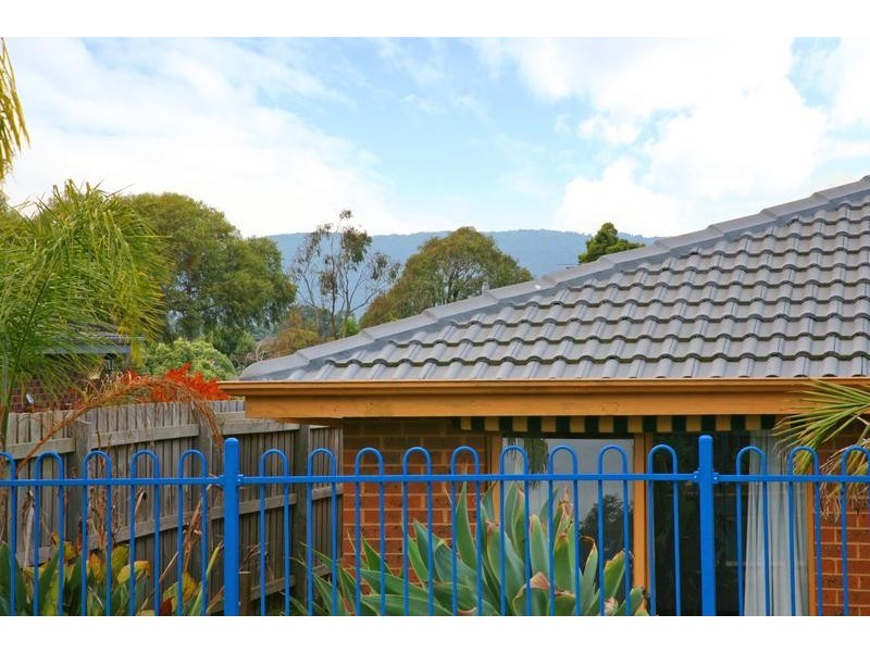 97 Berrabri Drive, Scoresby VIC 3179